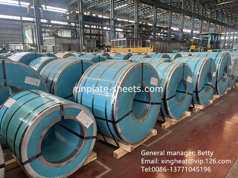 প্রস্থ 600mm-990mm ইলেক্ট্রোলাইটিক টিনপ্লেট কয়েল ক্ষয় প্রতিরোধের পাথর রৌপ্য উজ্জ্বল সমাপ্তি T3 T4 T5 DR8
